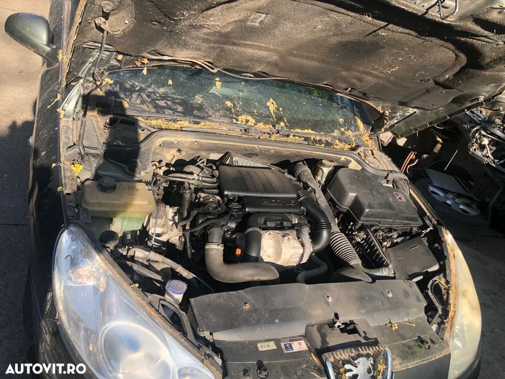 Dezmembrez Peugeot 407 1.6 HDI 2010 - 7