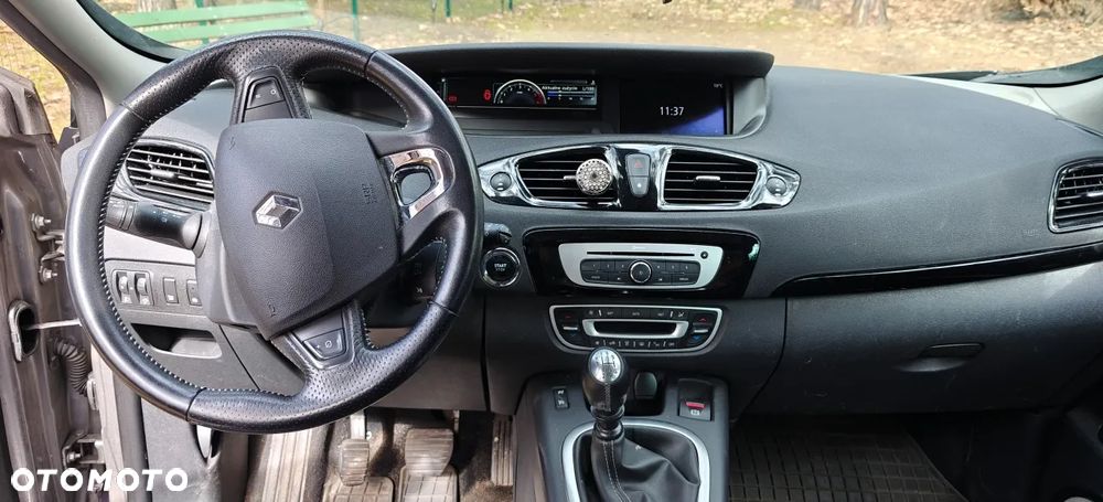 Renault Scenic ENERGY dCi 130 BOSE EDITION - 8