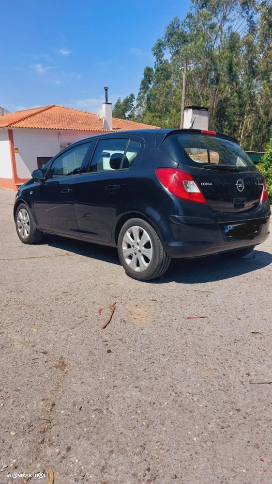 Opel Corsa 1.3 CDTi Enjoy EcoFLEX - 2