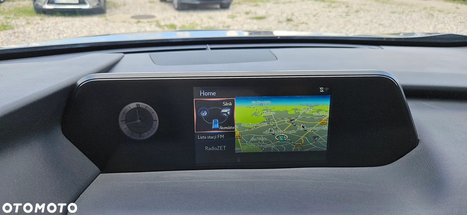 Lexus UX 250h - 35