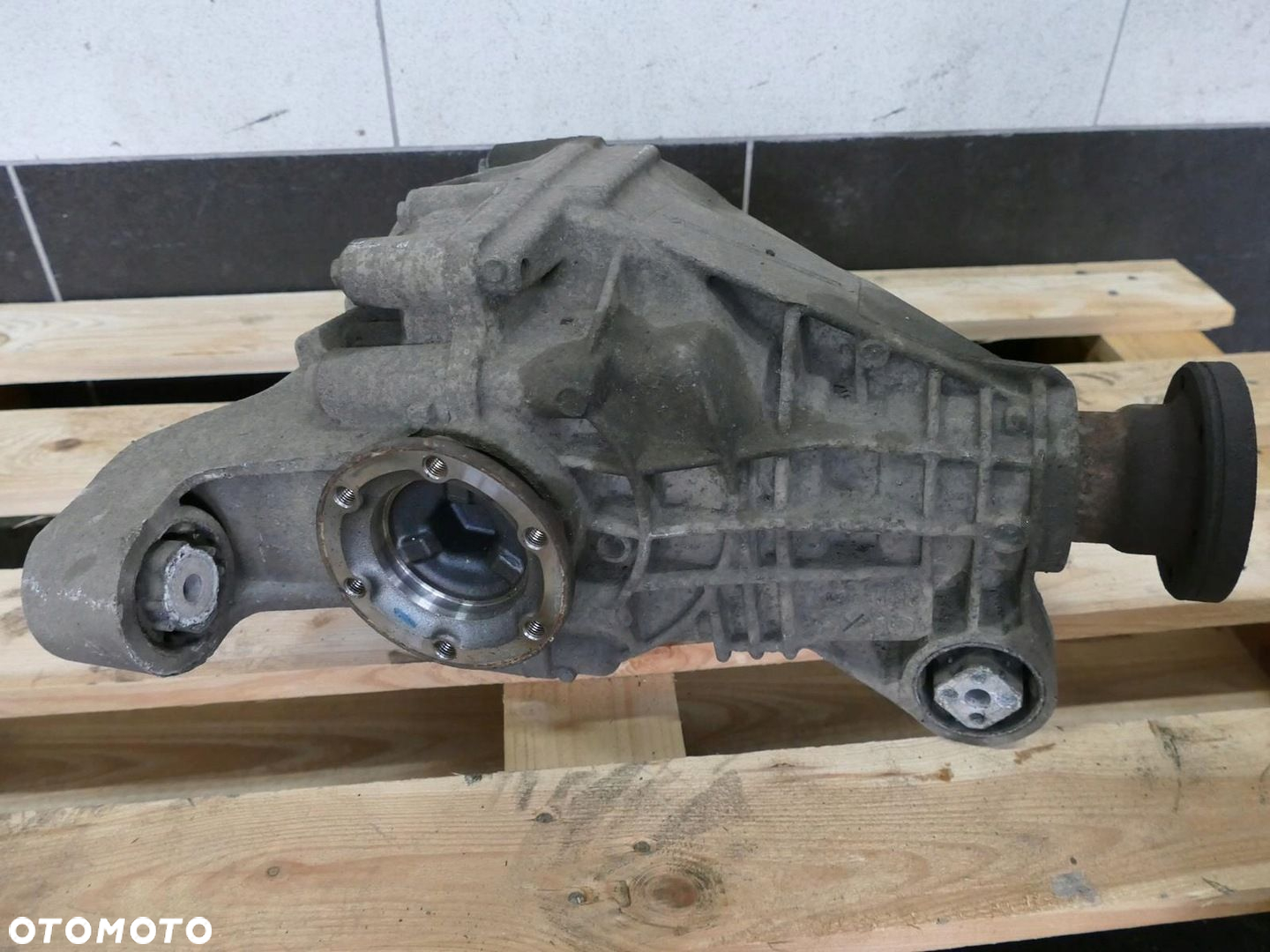 AUDI Q7 4L 3.0 TDI BUG DYFERENCJAŁ TYŁ MOST MECHANIZM RÓŻNICOWY - 4