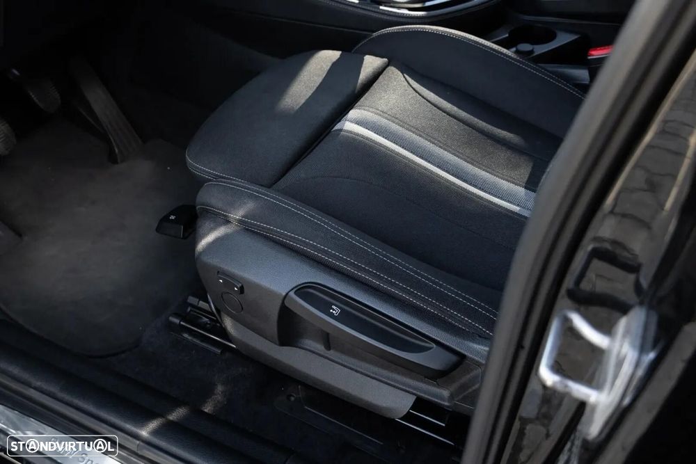 BMW 216 Active Tourer - 38