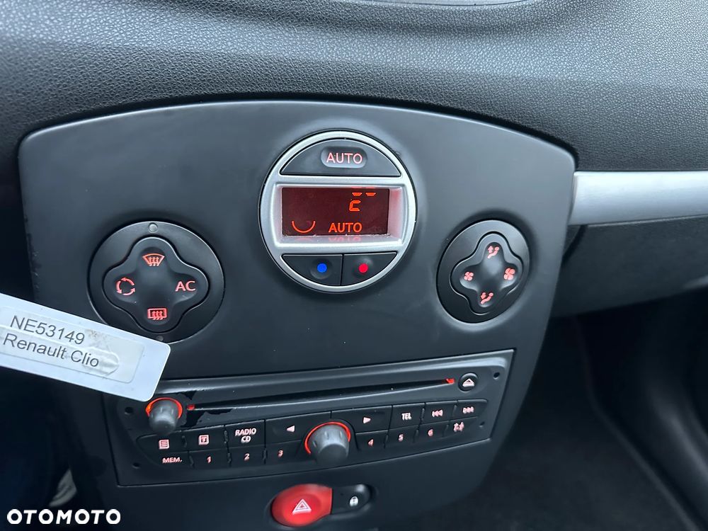 Renault Clio 1.2 TCE Authentique - 20