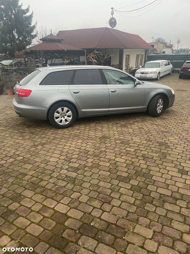 Audi A6 Avant - 13