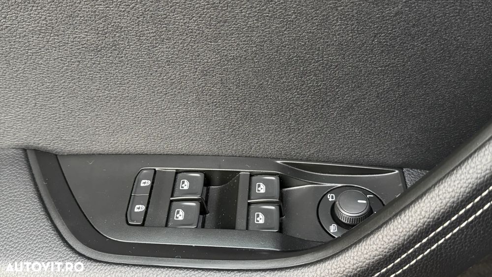 Skoda Superb 2.0 TDI DSG Style - 16