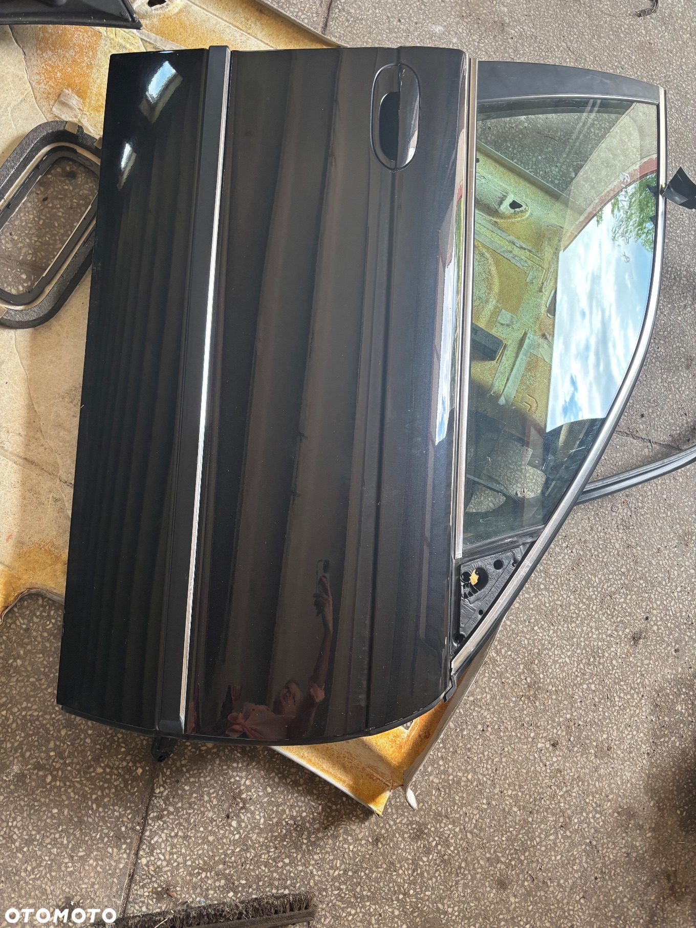 drzwi prawy przód  Bmw e39 sedan COSMOSSCHWARZ METALLIC ( 303) - 4