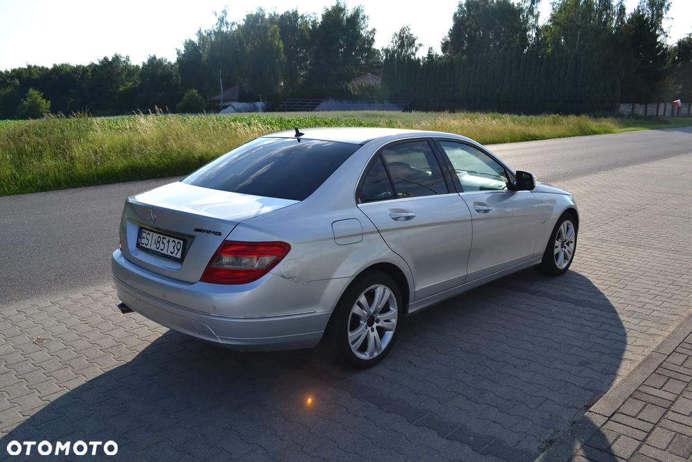 Mercedes-Benz Klasa C 220 CDI DPF Avantgarde - 4