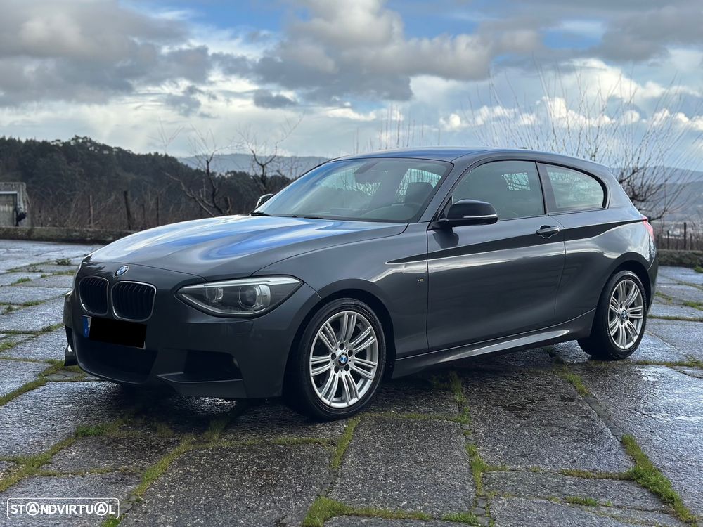 BMW 116 d Pack M - 19