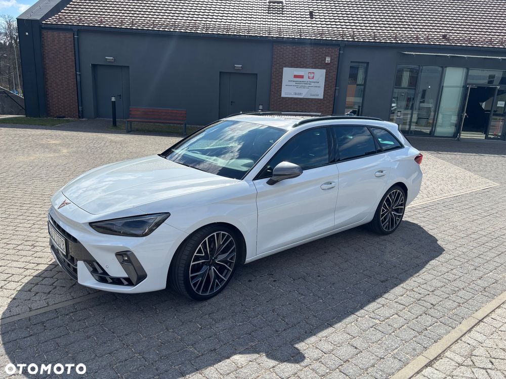 Cupra Leon Sportstourer - 3