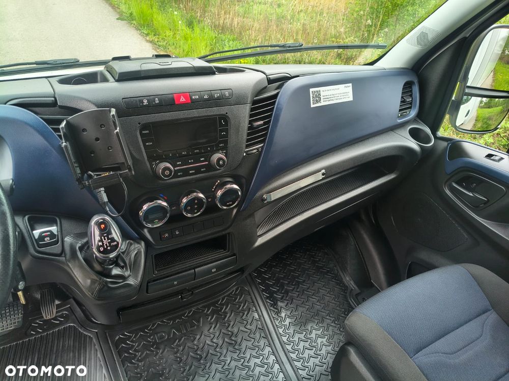 Iveco DAILY 35C140 HI-MATIC *CHŁODNIA* IZOTERMA*Super Stan !!! - 18