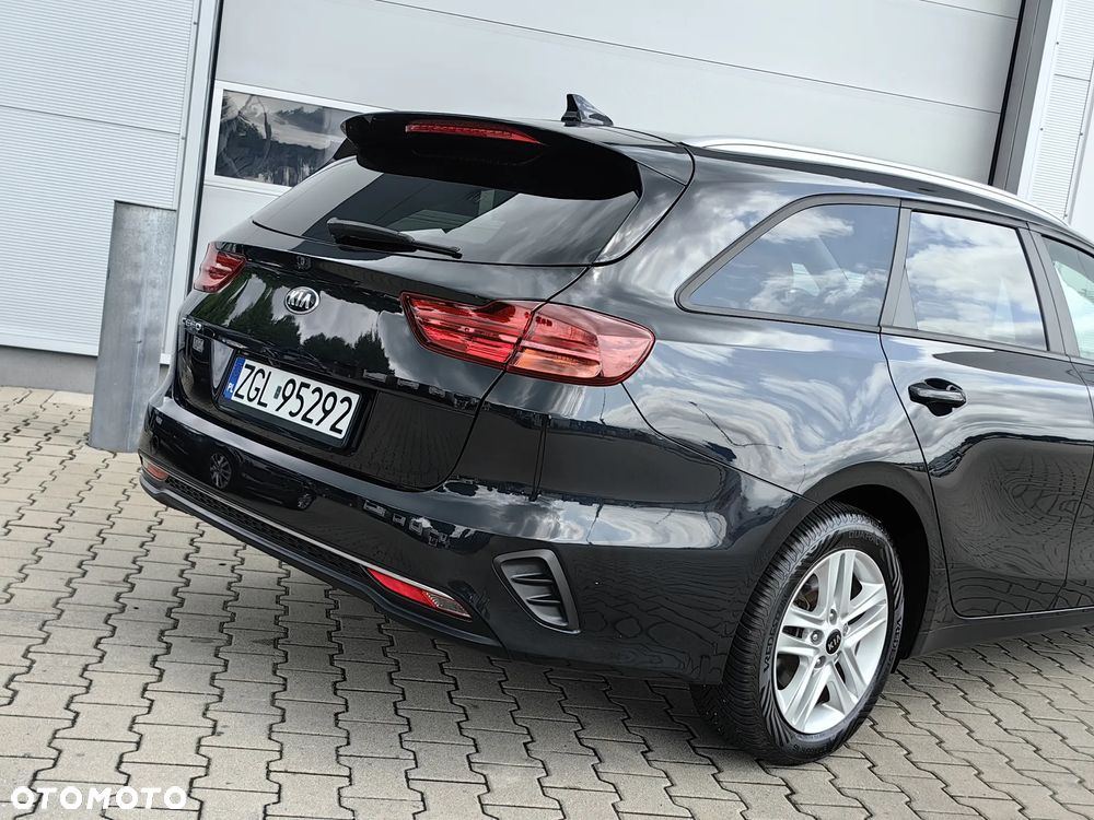Kia Ceed 1.0 T-GDI Business Line - 27