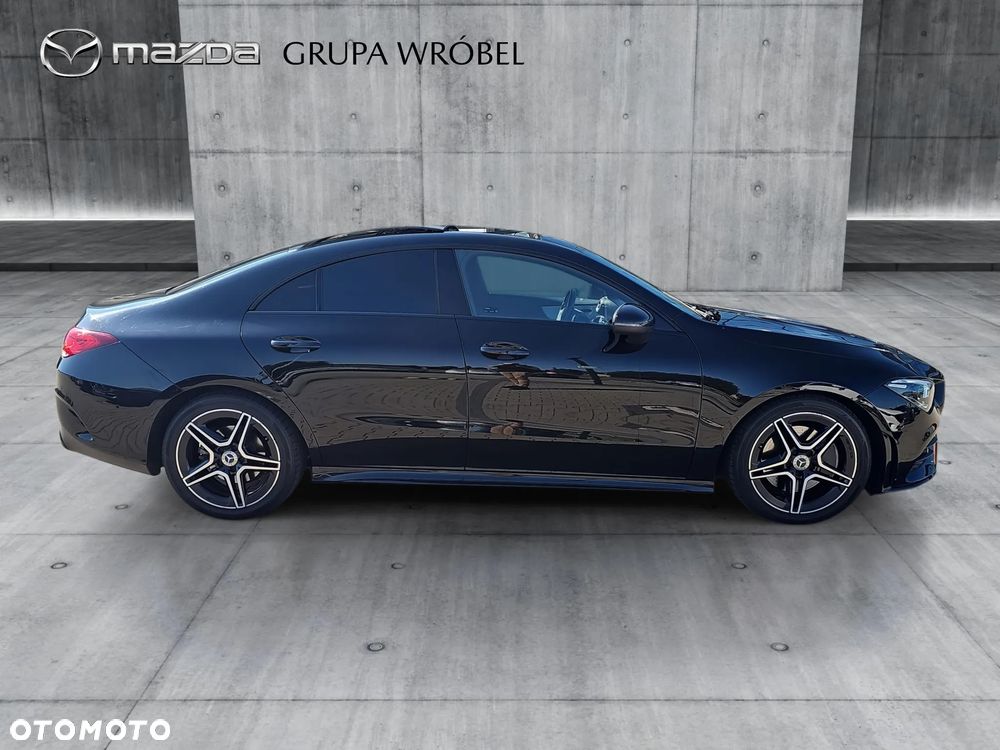 Mercedes-Benz CLA 220 AMG Line 7G-DCT - 4