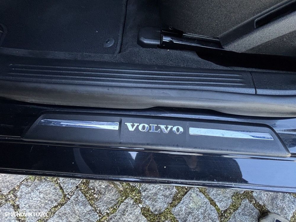 Volvo V40 1.6 D2 Momentum - 21