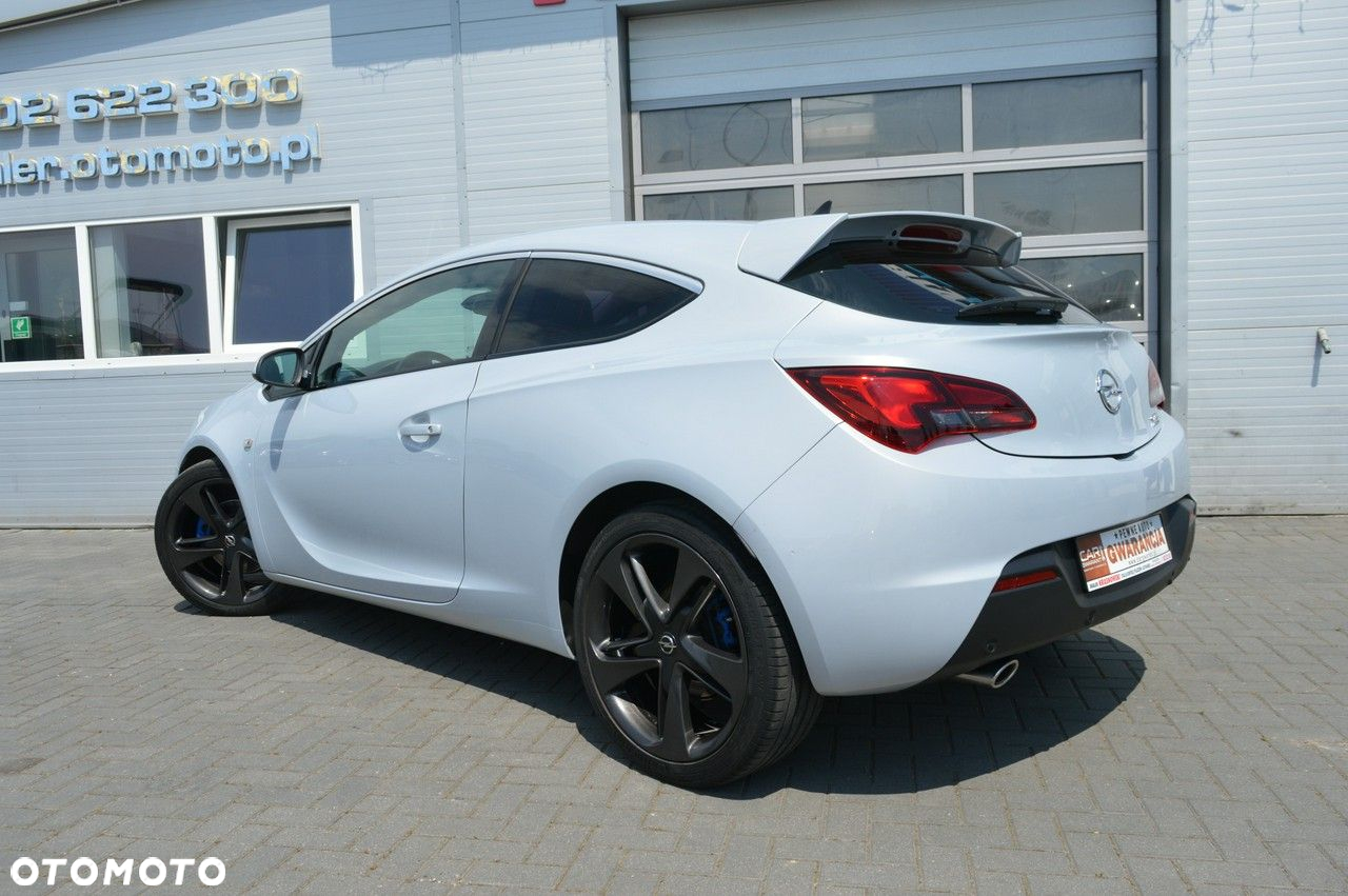 Opel Astra - 9