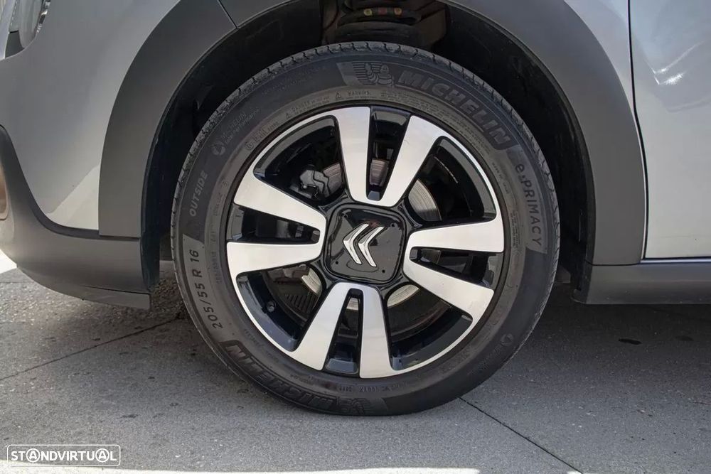Citroën C3 1.2 PureTech C-Series — fotografia 8