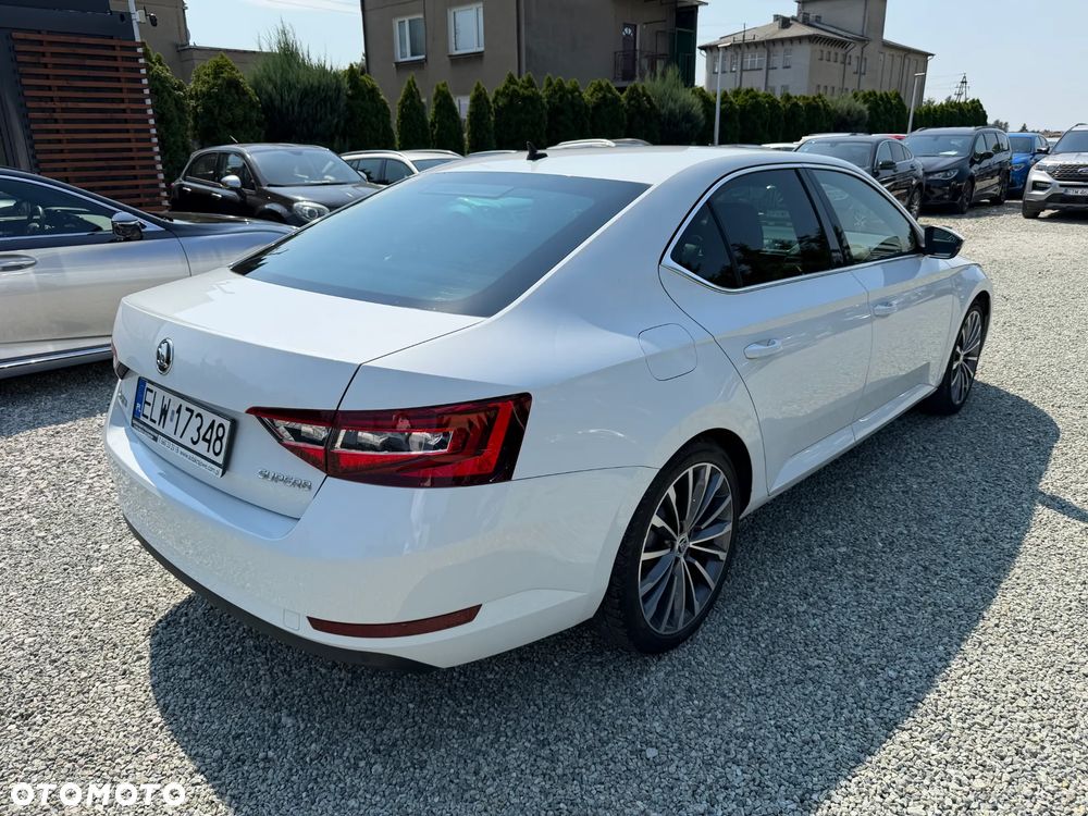 Skoda Superb 2.0 TDI DSG L&K - 7
