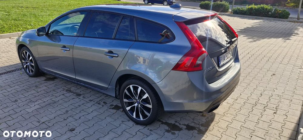Volvo V60 D2 Geartronic Kinetic - 7