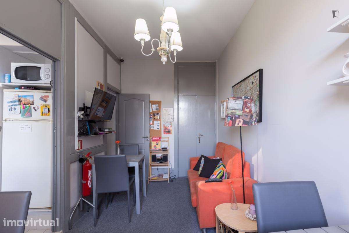 Quarto - localizado em Cedofeita Porto - Grande imagem: 5/13