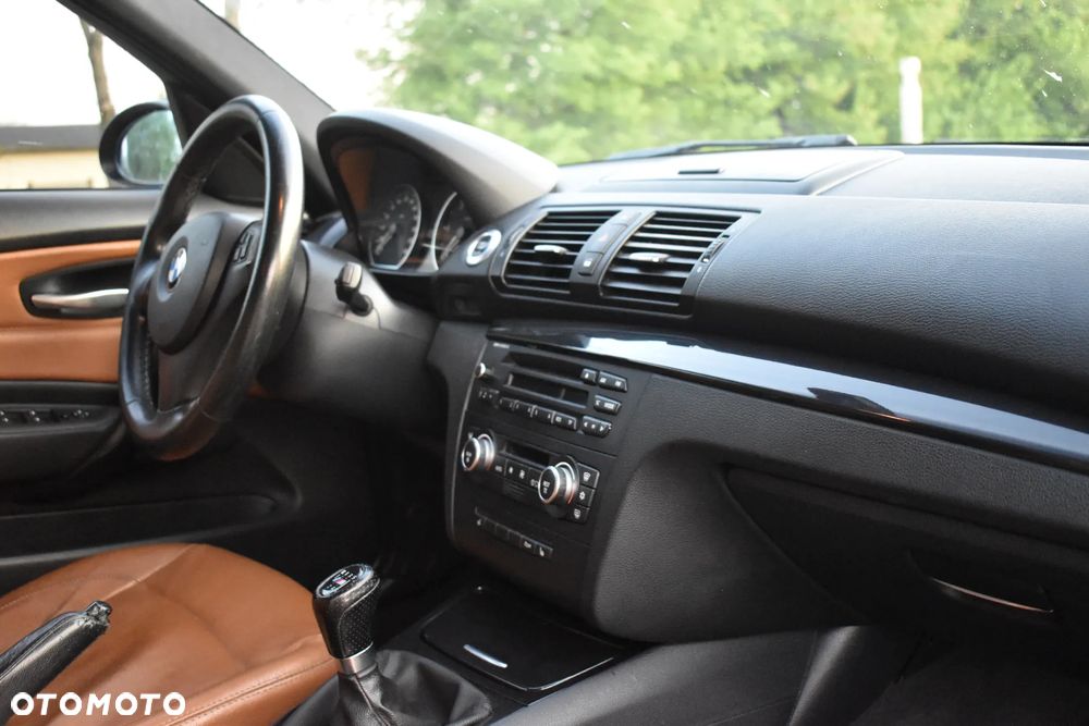 BMW Seria 1 - 16