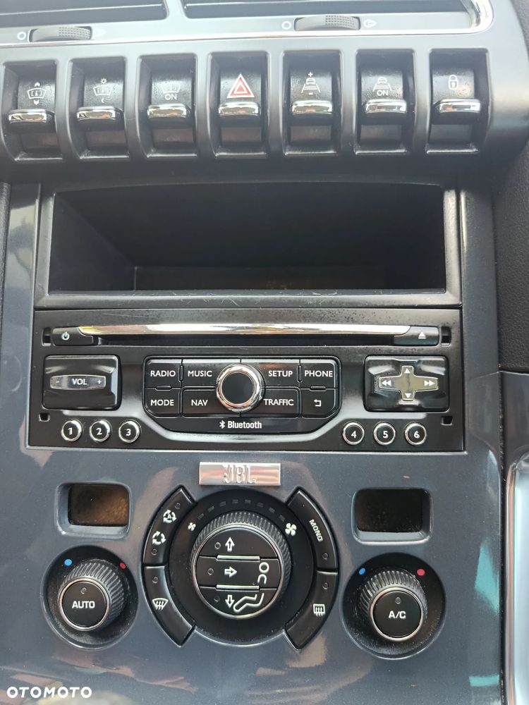 Peugeot 3008 - 11