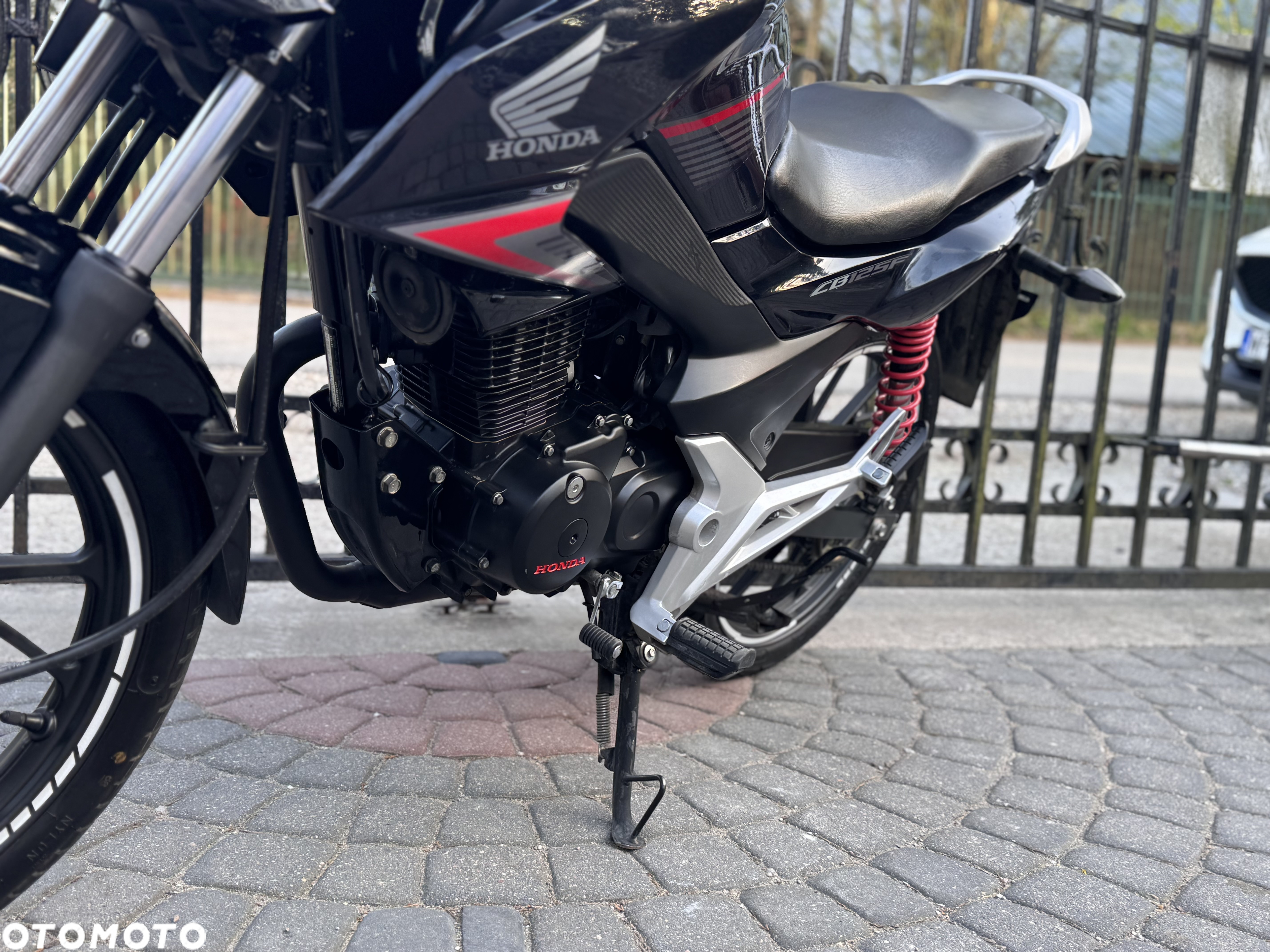 Honda CB - 17