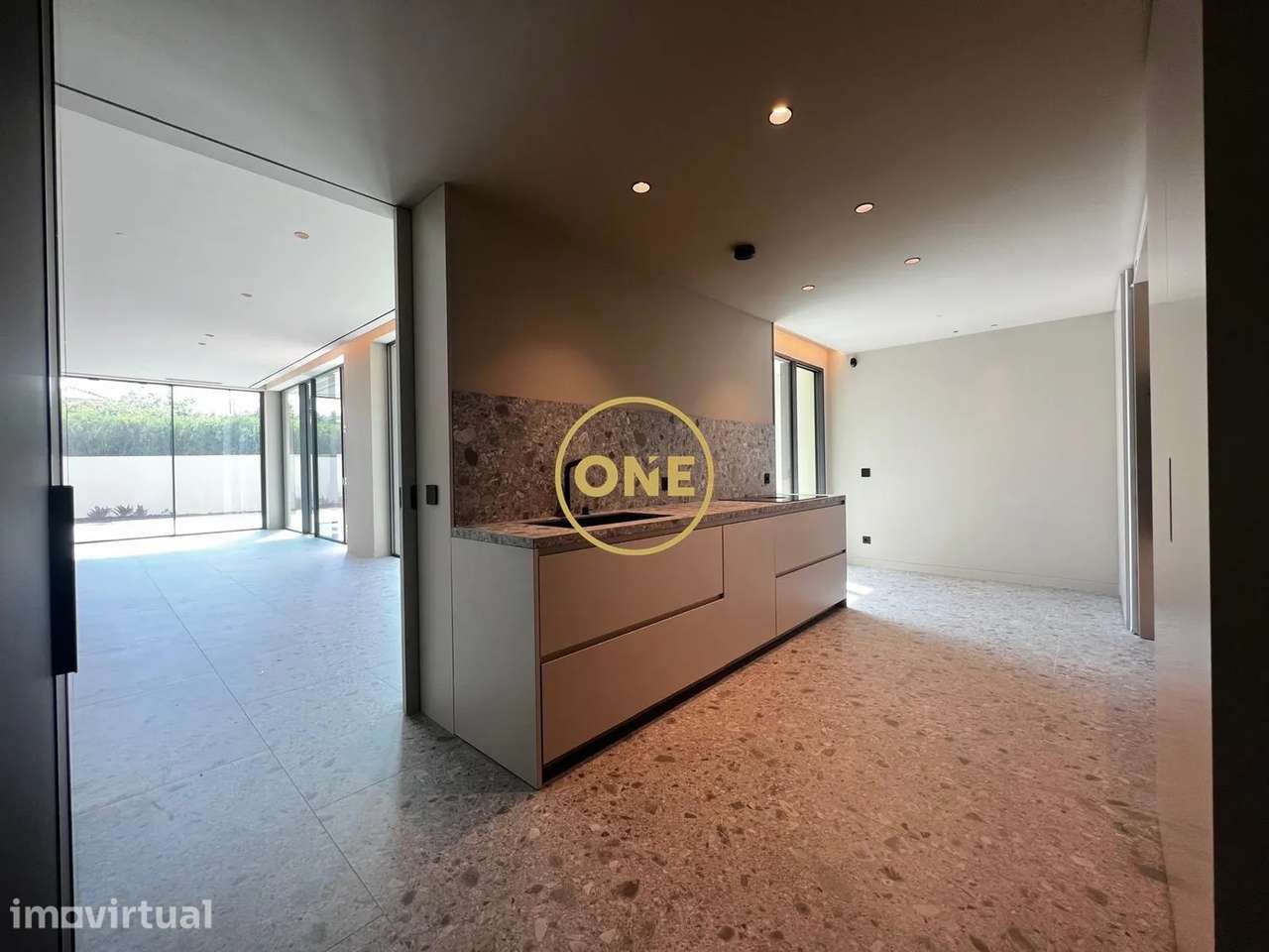 Moradia T5 com piscina, contemporânea e sofisticada em Cascais - Birre - Grande imagem: 5/29