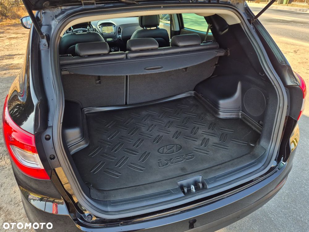 Hyundai ix35 2.0 CRDi 4WD Automatik Premium - 32