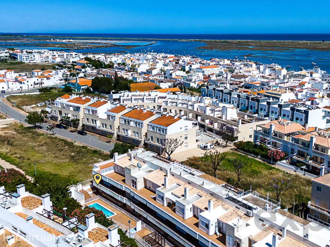 T2 com piscina, 2 terraços e estacionamento perto da praia do Barril - Grande imagem: 2/31