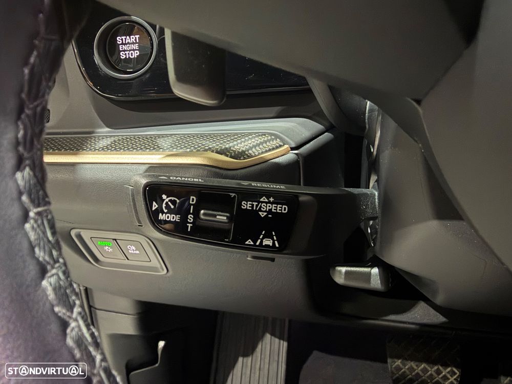 Porsche Cayenne Coupé E-Hybrid - 36