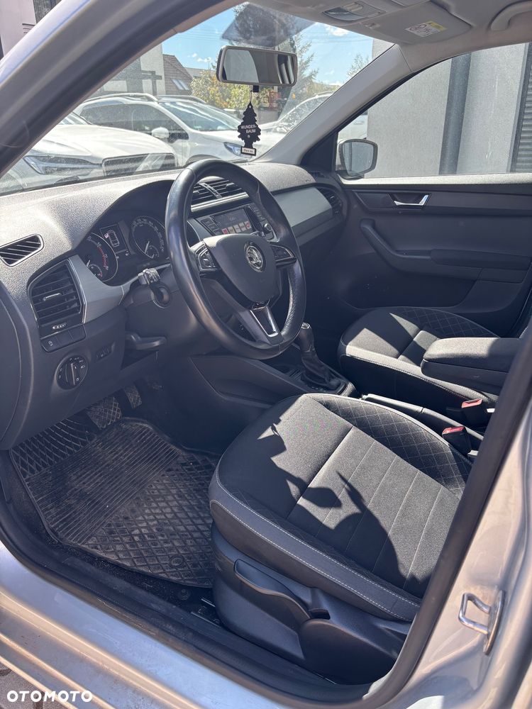Skoda Fabia 1.0 TSI Ambition DSG - 9
