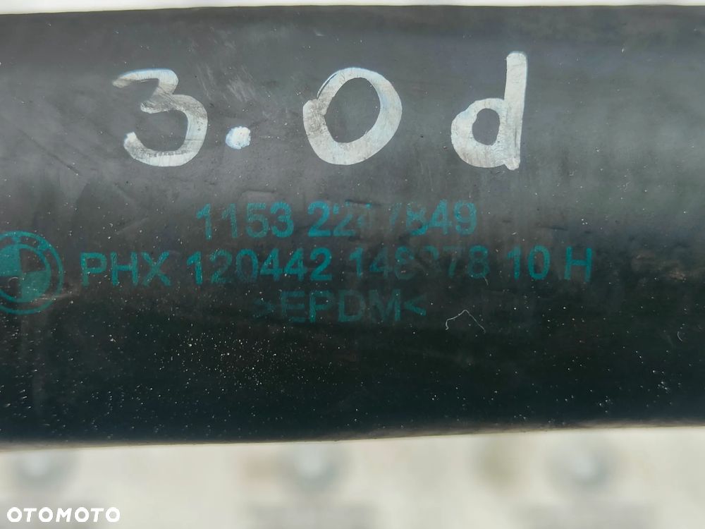 BMW E46 3.0d Wąż rura przewód chłodzenia górny 2247849 - 4
