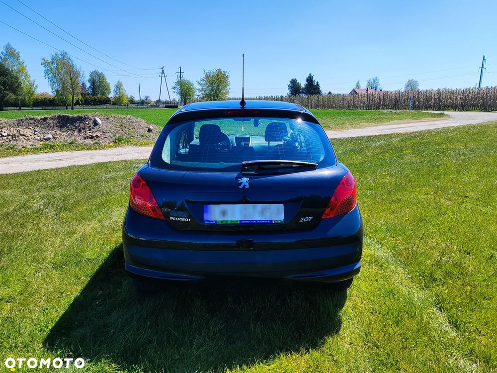 Peugeot 207 - 2