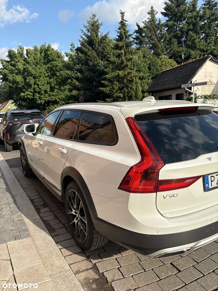 Volvo V90 Cross Country D5 AWD - 11