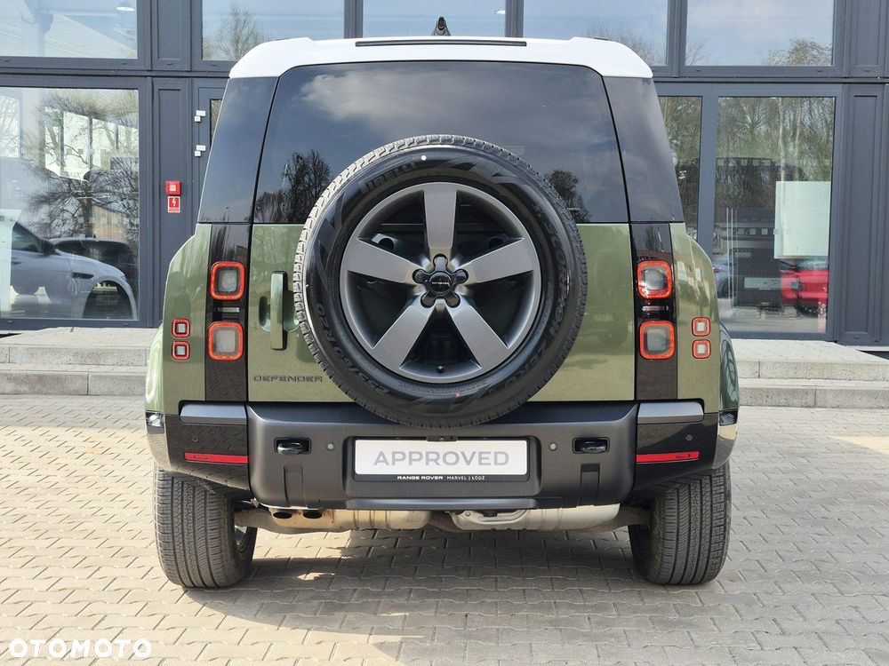 Land Rover Defender - 9