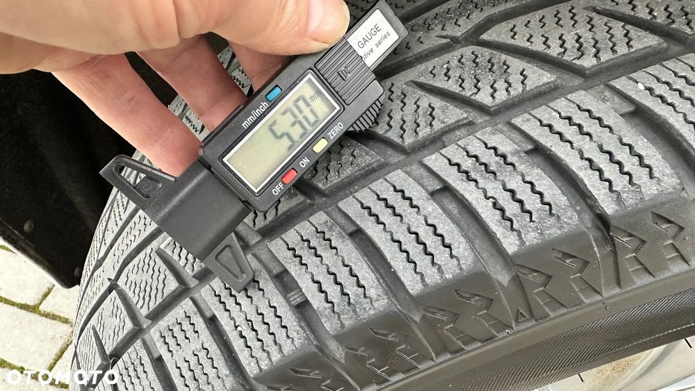 Volvo XC 60 D5 AWD Momentum - 17