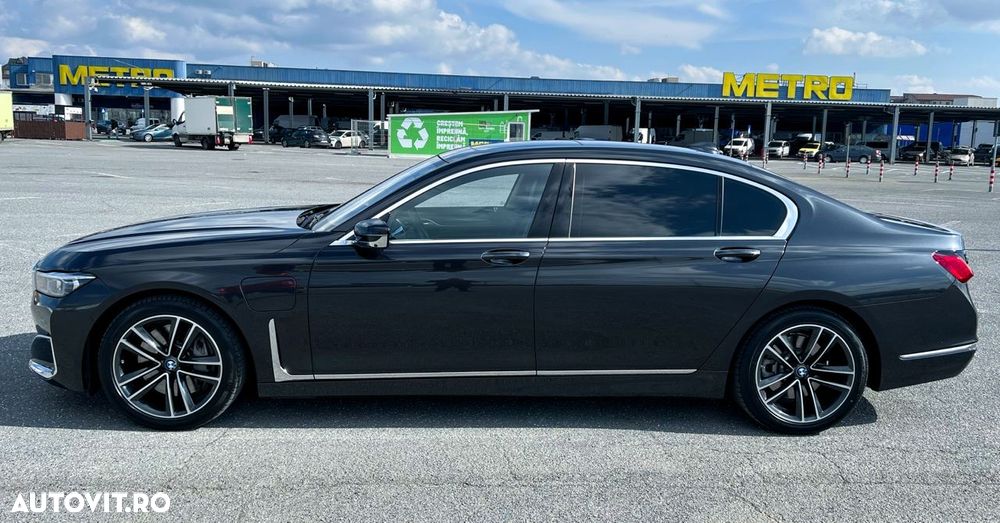 BMW Seria 7 - 17