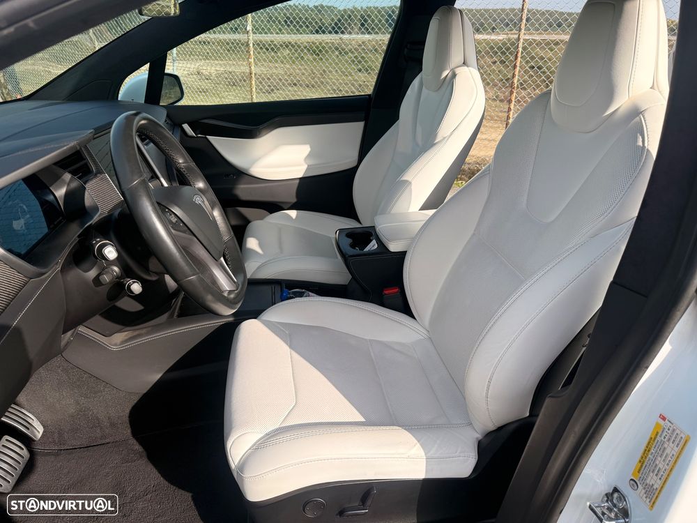 Tesla Model X Performance - 9