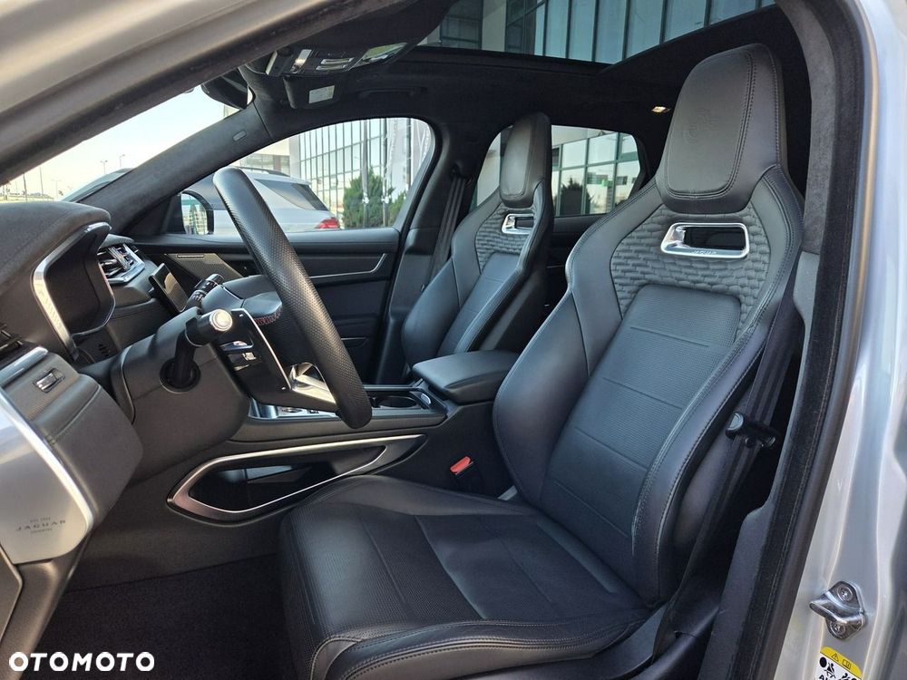 Jaguar F-Pace 5.0 V8 S/C AWD SVR - 19