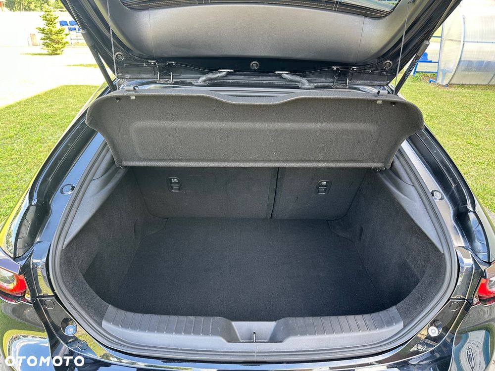Mazda 3 e-SKYACTIV-X AWD 186 M HYBRID HOMURA - 19