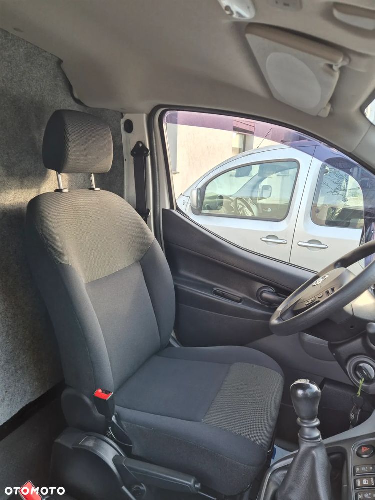 Nissan NV200 partner berlingo - 14