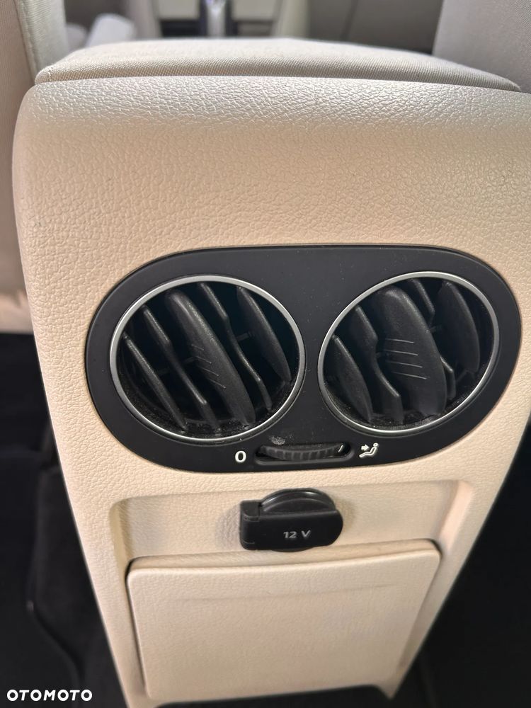 Volkswagen Golf Plus - 19