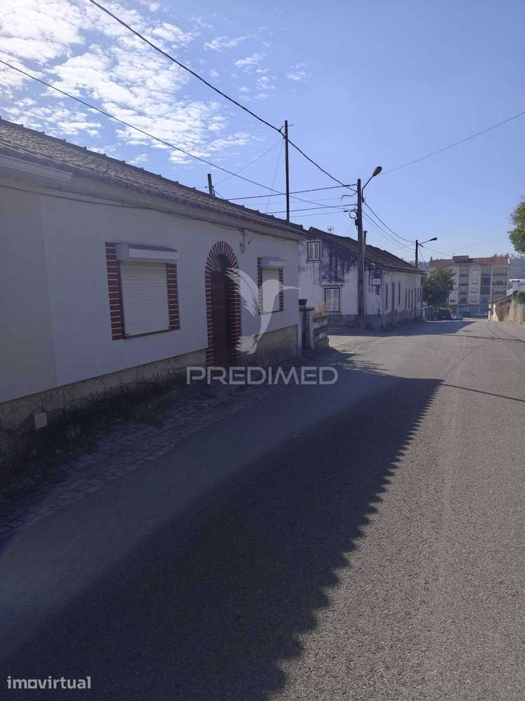 MORADIA V3 GAVETO CENTRO DA CIDADE OURÉM - Grande imagem: 4/19
