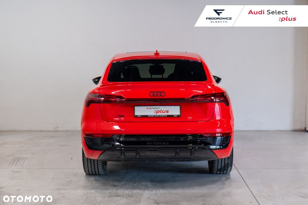 Audi Q8 Sportback e-tron - 5