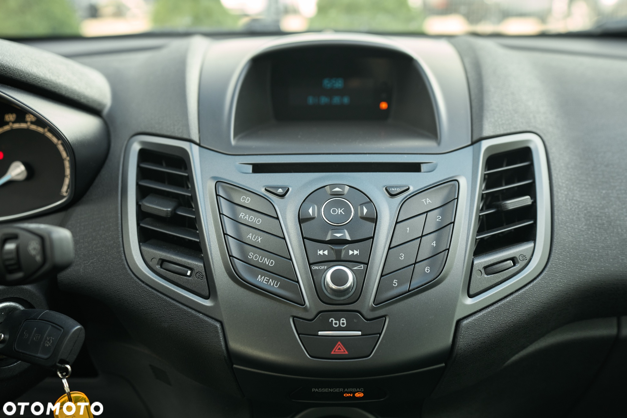 Ford Fiesta - 21