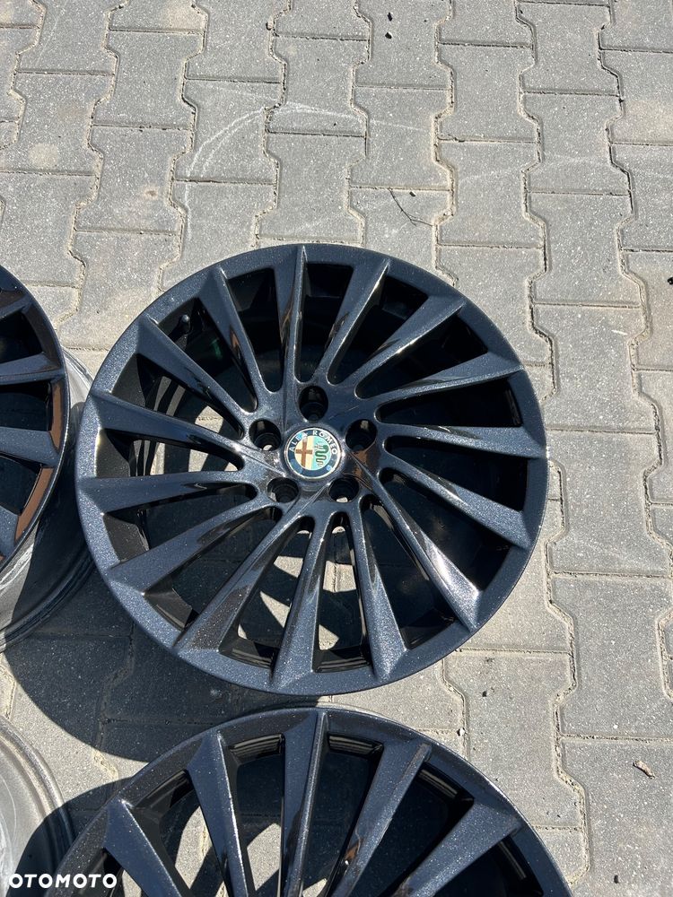 Alfa Romeo alufelgi 18 cali 5x110 Giulia Giulietta Fiat 500X czarne - 8