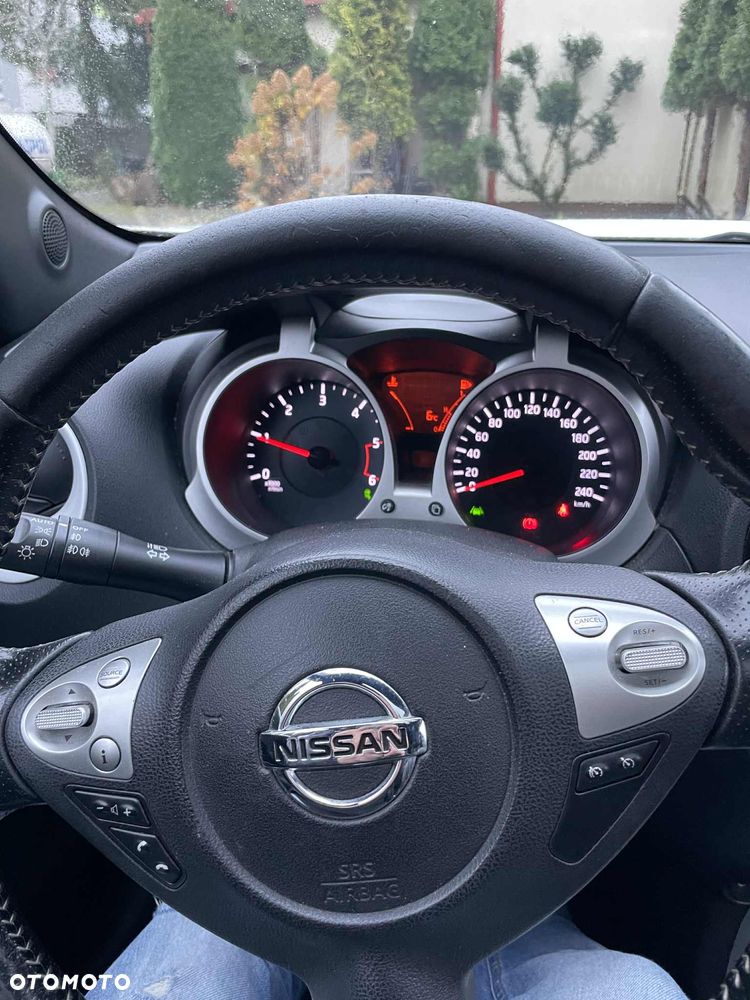 Nissan Juke 2015 photo 4