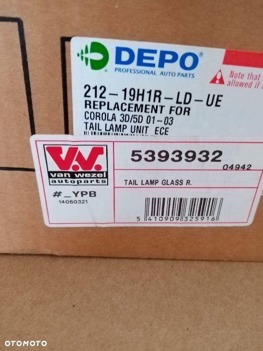 Lampa lewy tył tylna lewa Toyota Corolla E12 HB 3D 5D - 2
