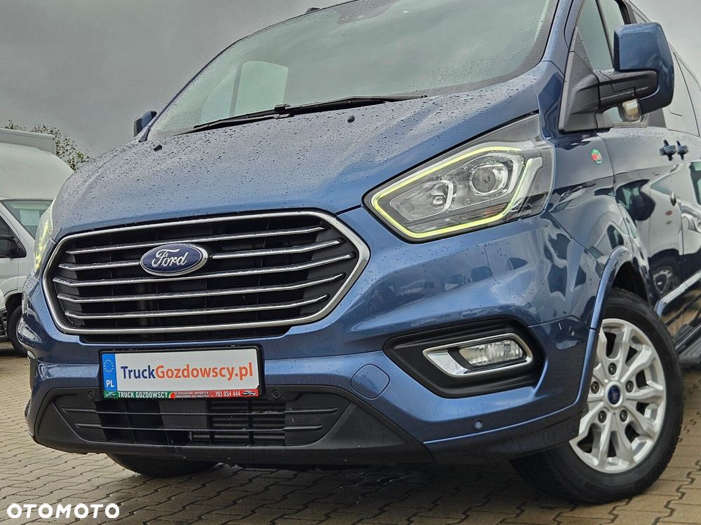 Ford Tourneo Custom - 6