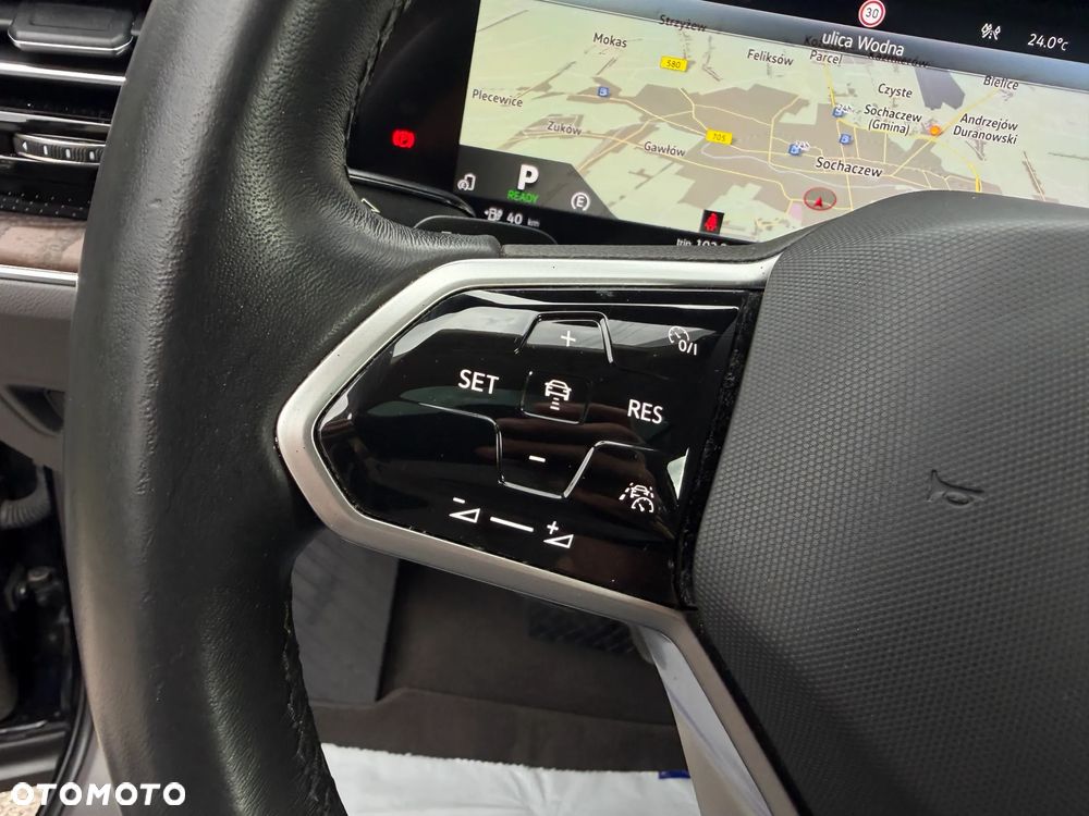 Volkswagen Touareg 3.0 V6 TFSI Plug-In Hybrid 4Mot Atmosphere - 24