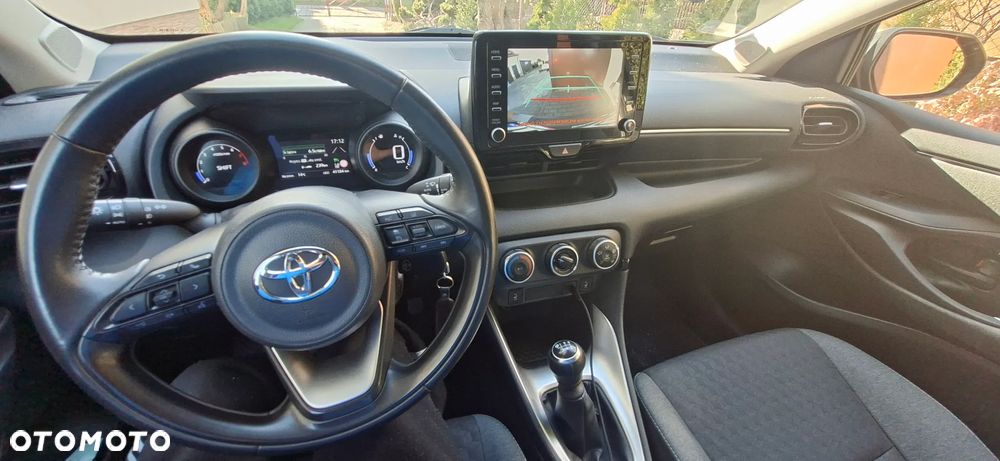 Toyota Yaris 1.5 Comfort - 11